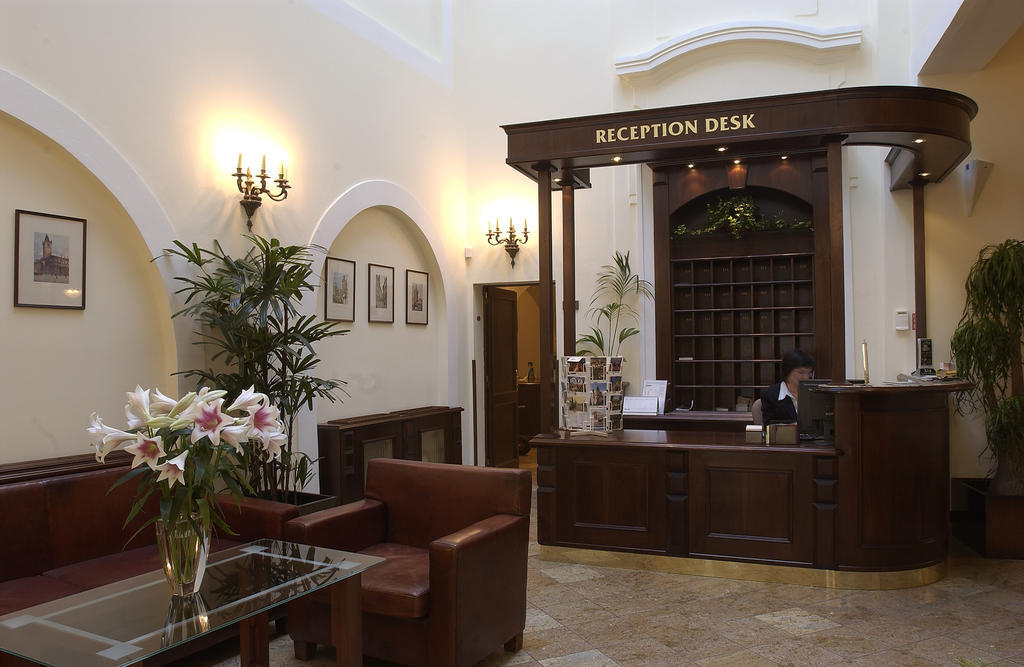 Hotell Grand 4*